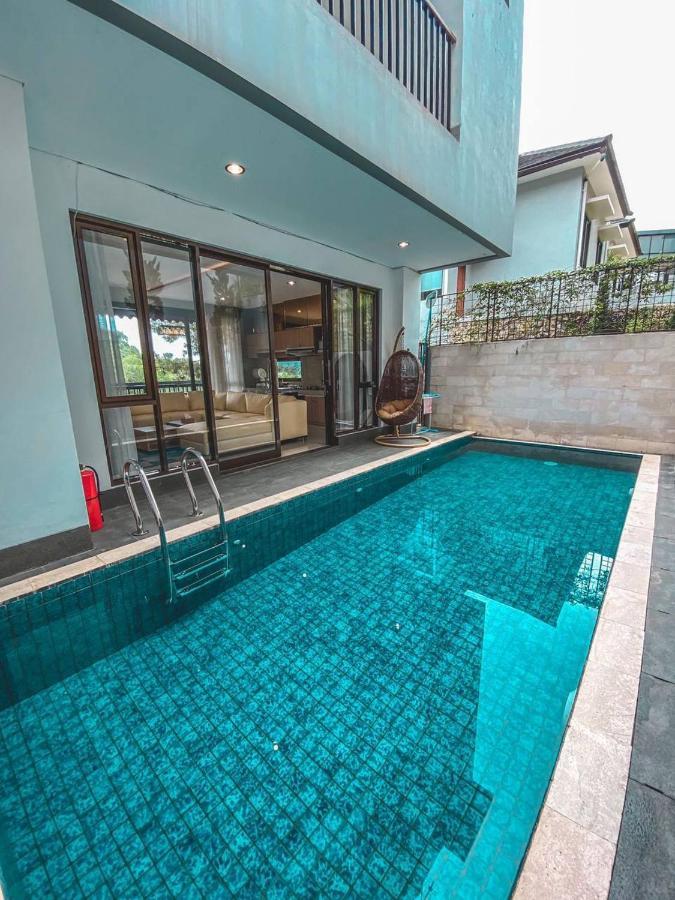 Platinum Dago Resort villa 15px Private Pool Bandung Bengkok Esterno foto